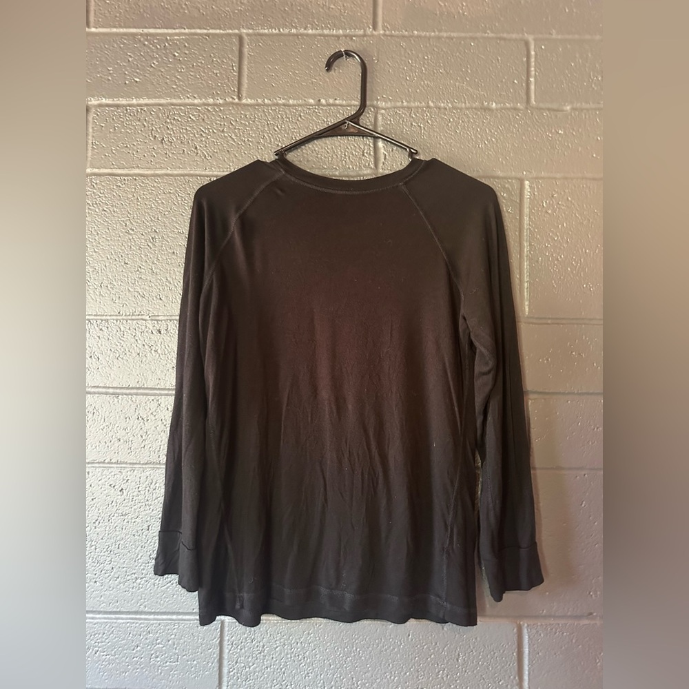 Women's Black Long Sleeve Top
